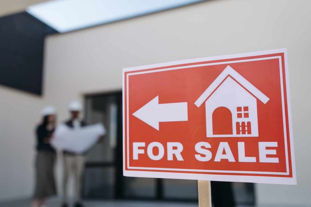 real estate license in bc